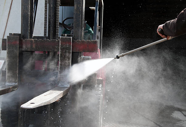 Best Oil and Grease Removal from Surfaces in Wynne, AR